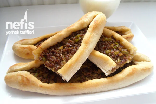 Kıymalı Pide
